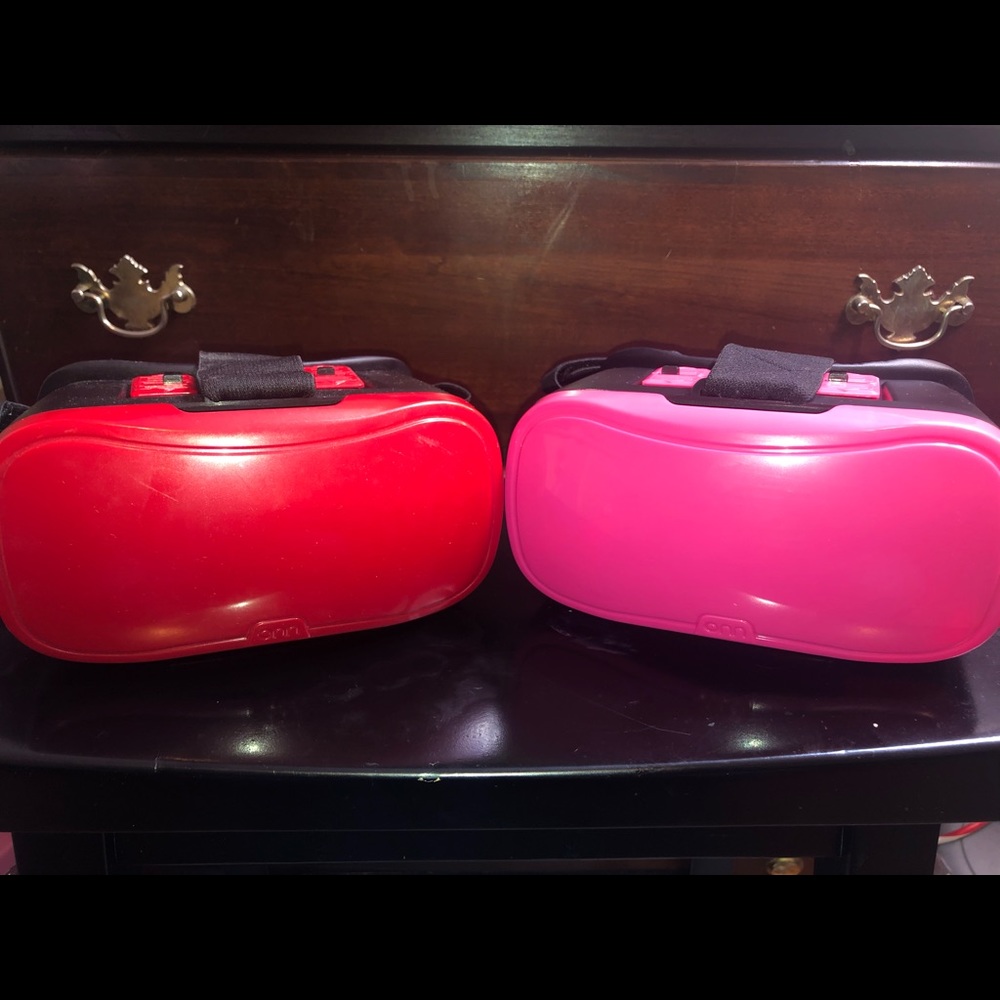 Two basically brand new VR goggles!!!